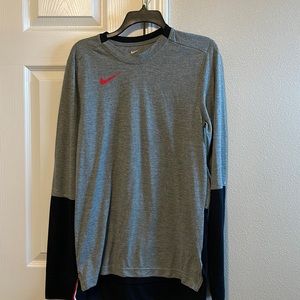 Nike long sleeve shirt